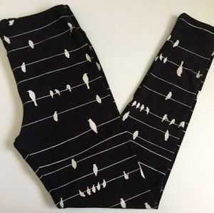 Lularoe Unicorn Leggings birds on a wire ONE SIZE